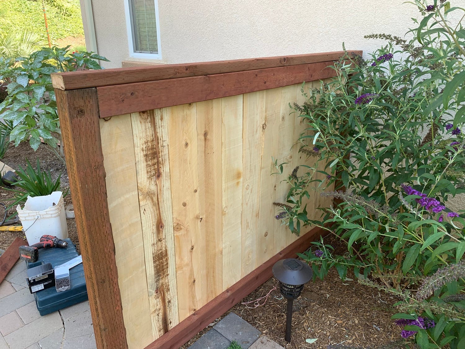 Custom Wood Fencing Custom Wood Fencing